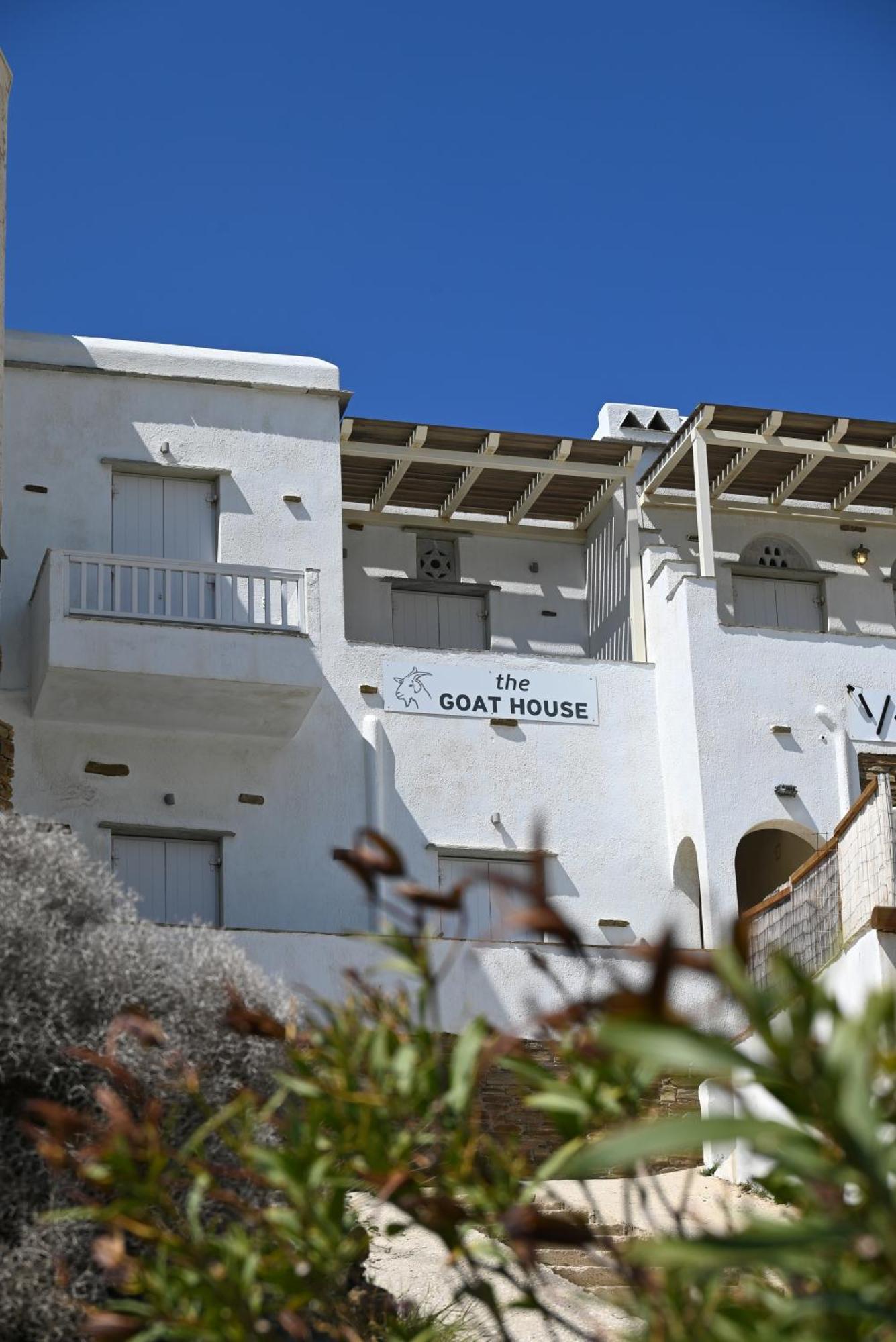 The Goat House Villa Kardhianí Екстериор снимка